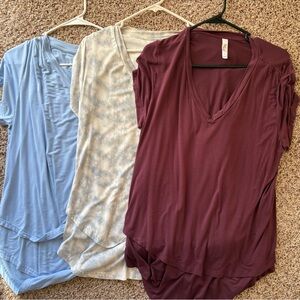 Latched Mama Women's V-Neck Boyfriend Nursing Tees large